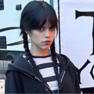 Meet your Posher, Marrian